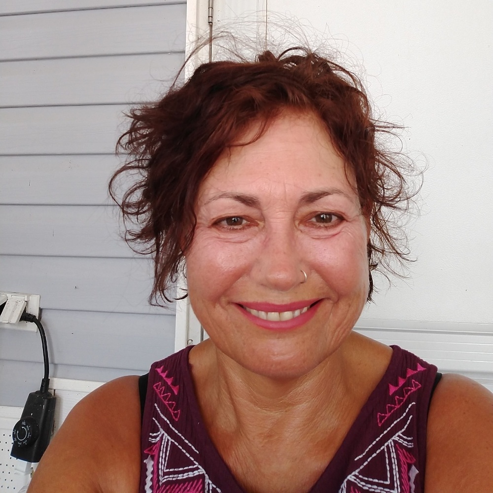 Meet your Posher, Victoria